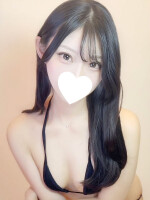 ４月２日(木) AM９時 新人【まいか】さん入店♪