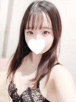 ４月６日(月) PM１６時 新人【のの】さん入店♪