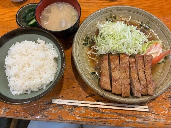 往復5000円外国旅行