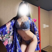 ?はだけてエ〇チ…?