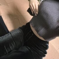 ピタピタニットで巨乳アピ