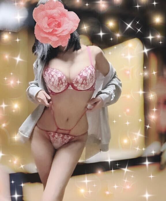 最近の服の下はより一層?