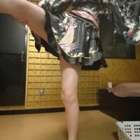 今流行りの足あげるやつ