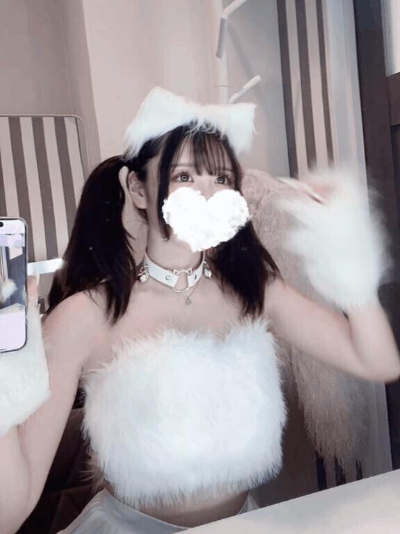 ?にゃんにゃんりいさたん?