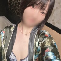 花粉とキスが舞ってます