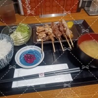 磯部　まき