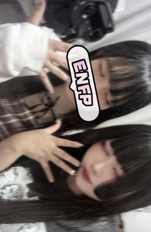 【18歳コンビの3P】