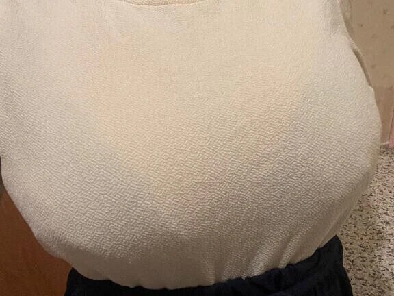 鏡に映ってドキッ…💓