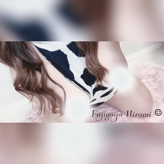 眠たい目を擦りながら……♥️