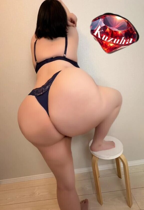 椅子に座らせて