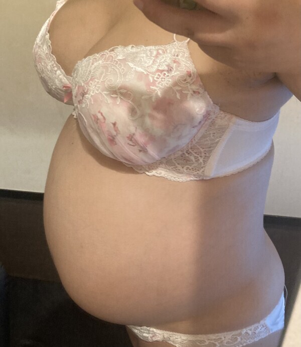 激痴女妊婦がやってきた。
