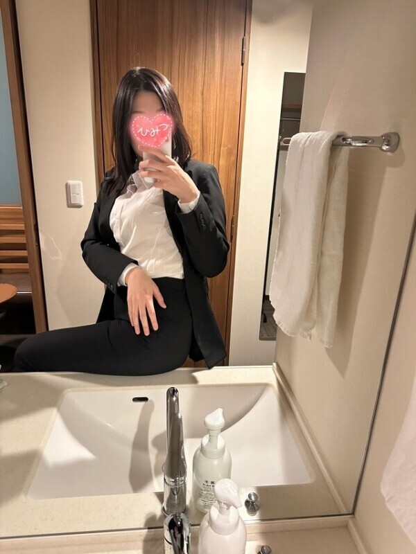🍀スーツ女子は好きですか？