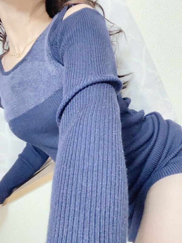 少し肌寒い日ですね