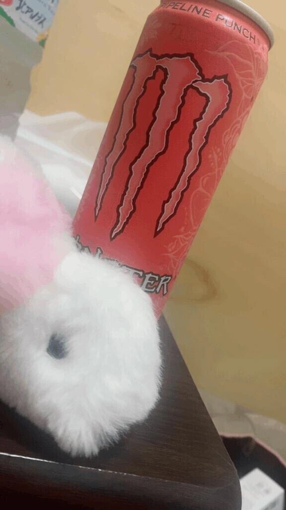 誰か助けて〜😭💕