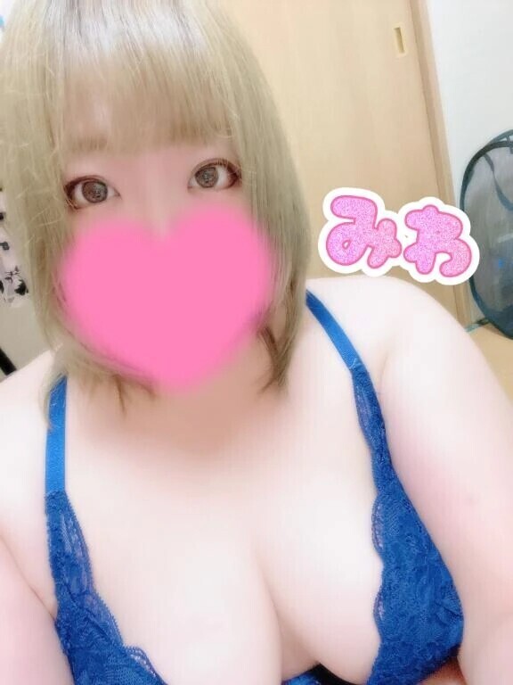 きょも
