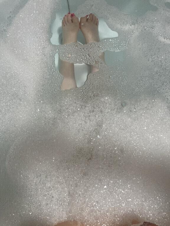 ギューって