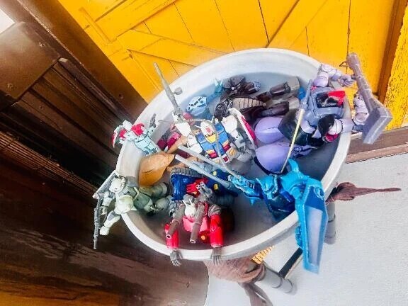 近づいたら二度見しちゃった花手水👀✨