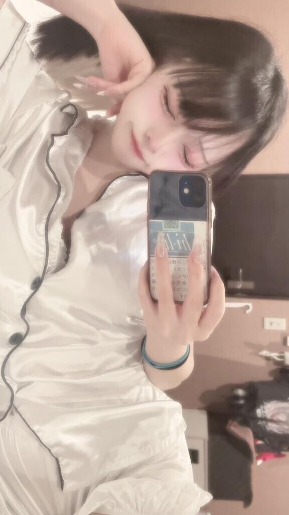 少しだけっ