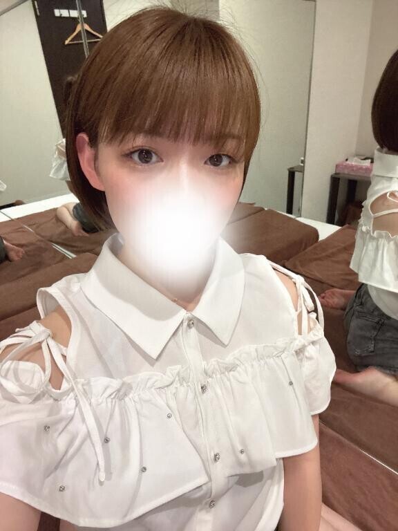 少しずつ脱がされて??