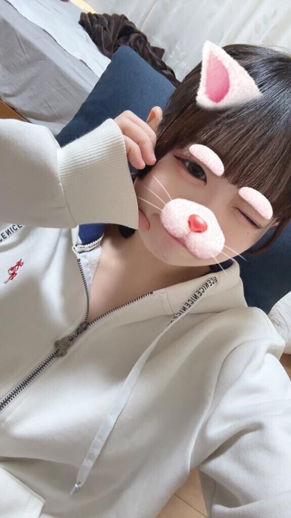 本日片目でおおくりします???♀???