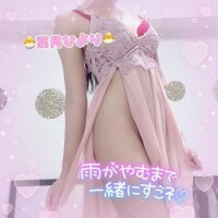 葉月ひより