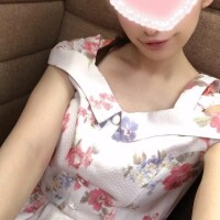 有賀なつ