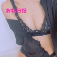 白石えま