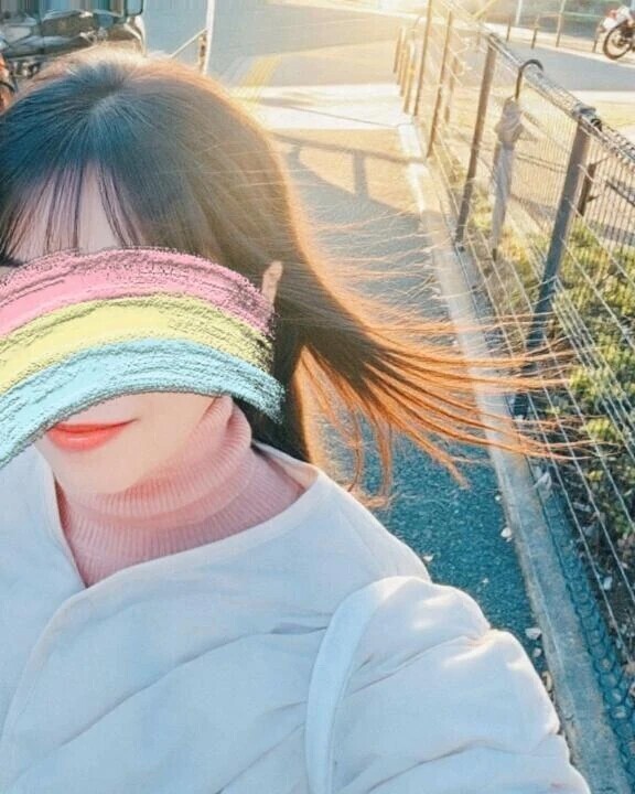 お散歩中も○ｯチな事で頭いっぱい…?😊