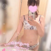 高山ゆい