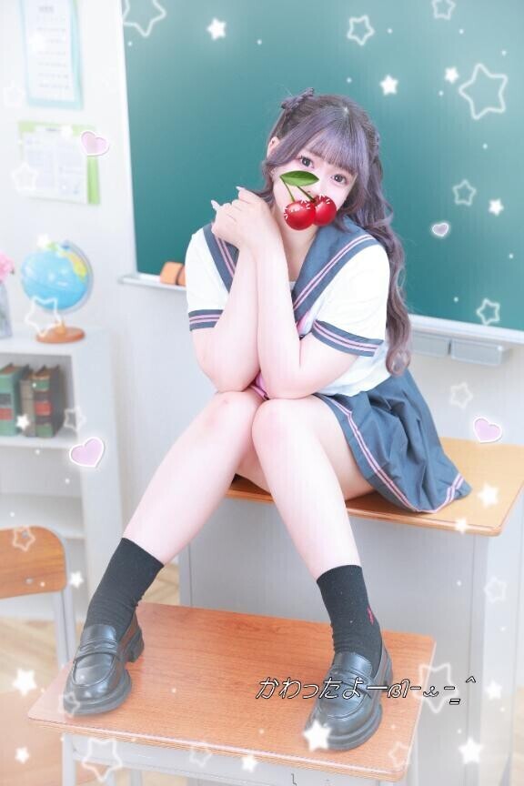 ?ちょっとだけみせちゃうよ??
