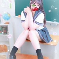 ?ちょっとだけみせちゃうよ??