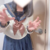 ??くすぐりと乳首責めを堪能?