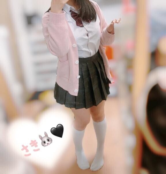 ??自宅なのに可愛い声で鳴いちゃったね?