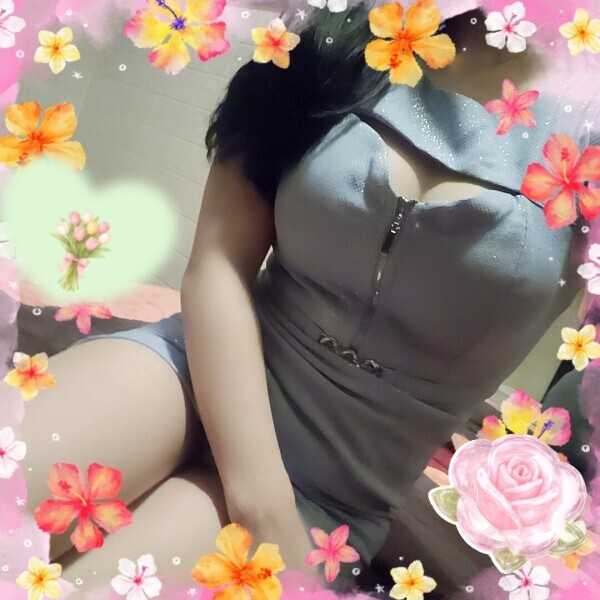 ヾ(●´ω｀●)こんばんはぁ♪