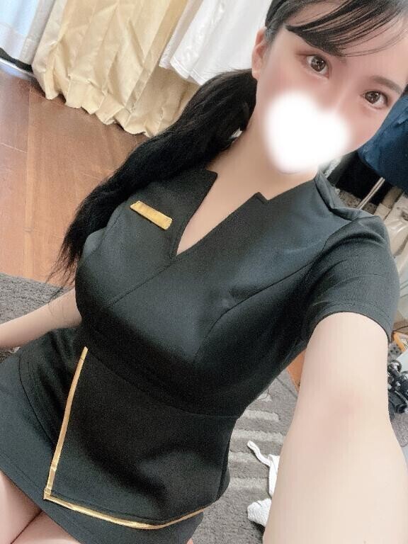 ??美容部員??