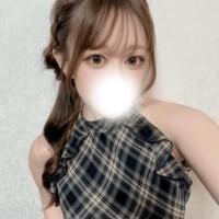 香坂えれな