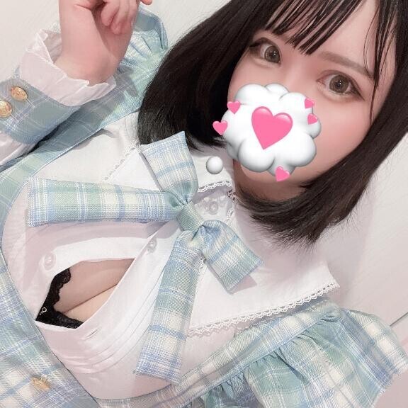 ?パッツパツ?