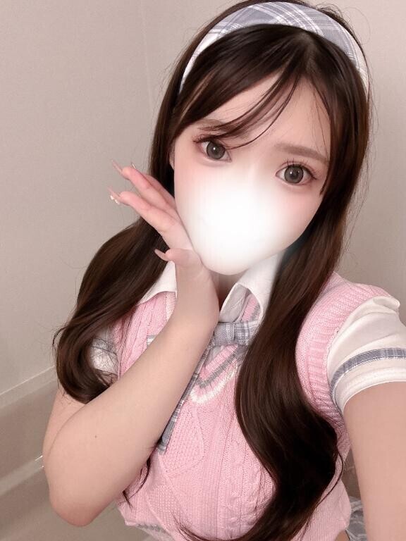 貴方のアイドル彼女がここに?