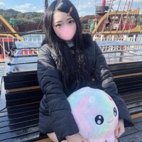 夢魅めろ