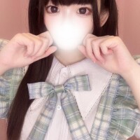天野まゆ