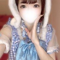 秋元ゆの