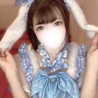 秋元ゆの