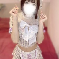 秋元ゆの
