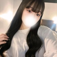 村村ゆうは