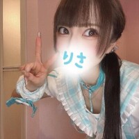 夢川りさ