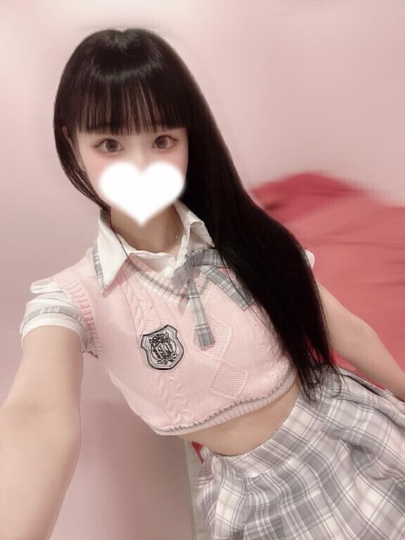 初日はこの衣装でお出迎えです?