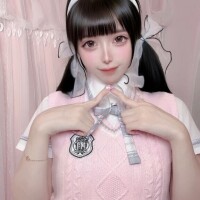 桃乃みこ