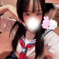 村村ゆうは