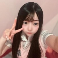 桃色みい
