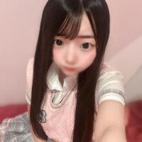 桃色みい
